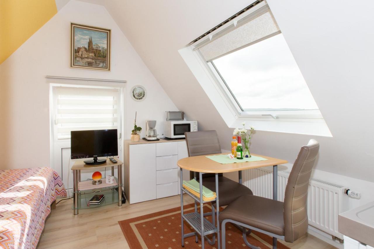 Casa Felicitas - Ferienwohnung & Studio Möhnesee Extérieur photo